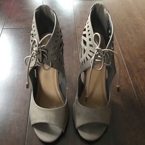 Cute high heels with cut out design